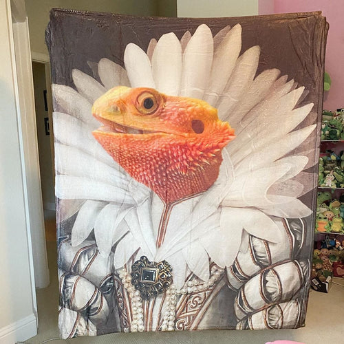 Crown and Paw - Blanket The Queen - Custom Pet Blanket